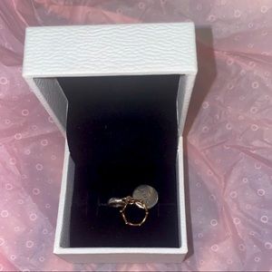 Pandora charm -Queen